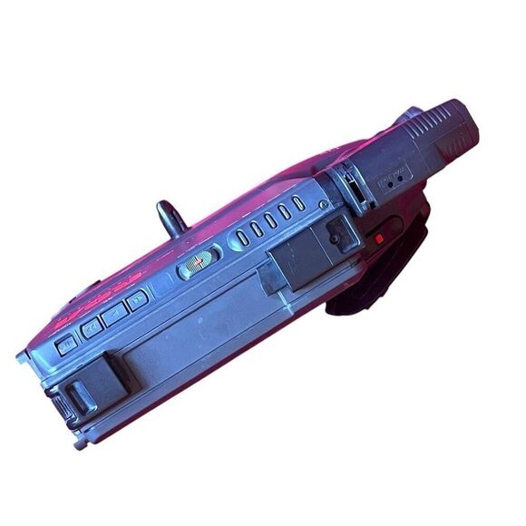 RCA DSP3 12x Zoom Camcorder VHS Not Tested Used For Parts No Battery Accessories - Picture 7 of 9